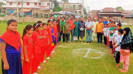 কাউখালীতে প্রাথমিক বিদ্যালয় গোল্ড কাপ ফুটবল টুর্নামেন্টের উদ্বোধন