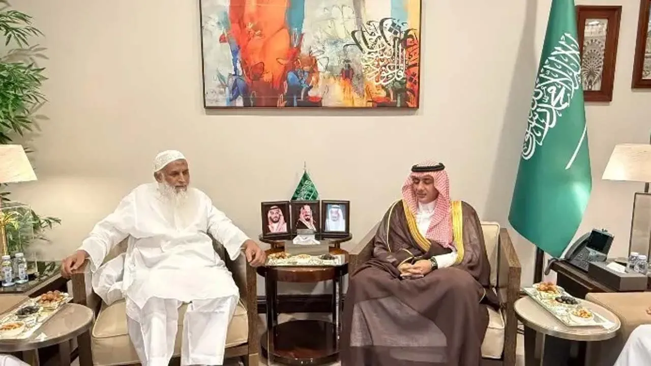 হজযাত্রীদের ব্যাকআপ আবাসন ১ শতাংশ বহাল রাখার অনুরোধ ধর্মমন্ত্রীর