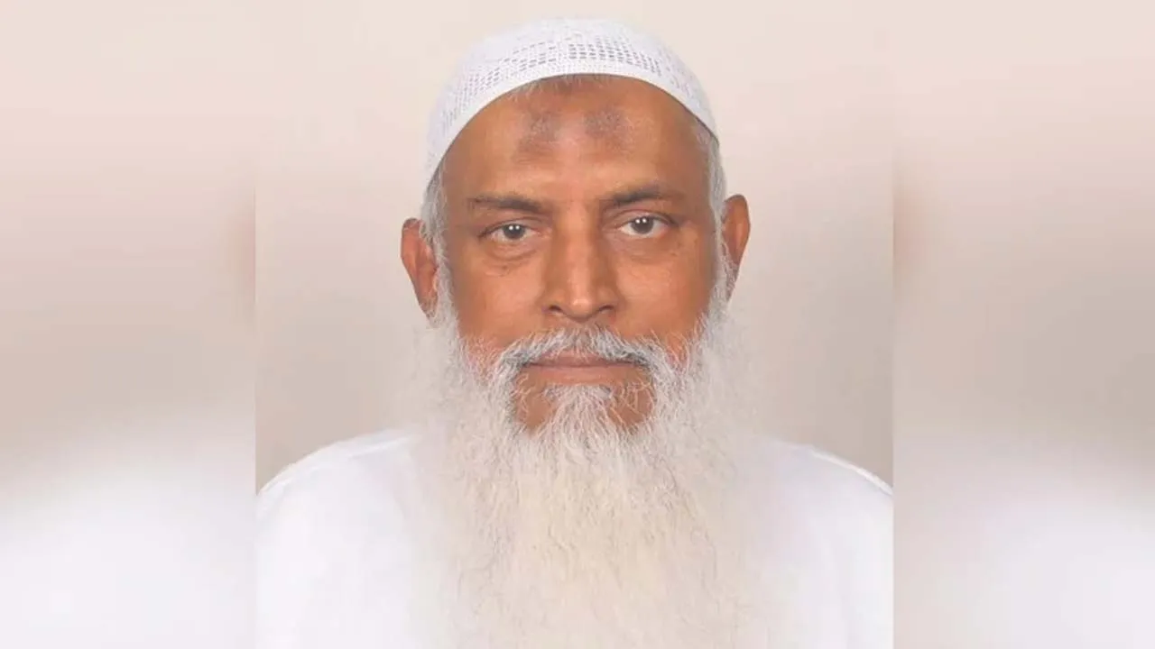 সিঙ্গাপুরে হাসপাতালে ভর্তি ধর্মমন্ত্রী, অস্ত্রোপচার শুক্রবার
