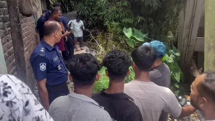 খাগড়াছড়িতে ফেলে রাখা কার্টনের ভেতর থেকে নবজাতকের লাশ উদ্ধার
