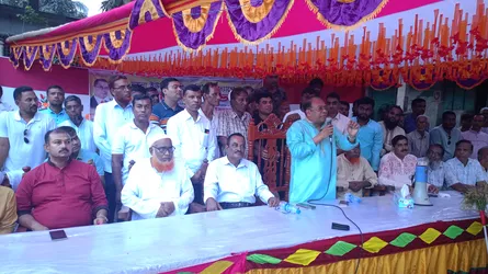 হাসিনা হিন্দুদের ব্যবহার করে তাদের বিপদে ফেলে পালিয়েছেন
