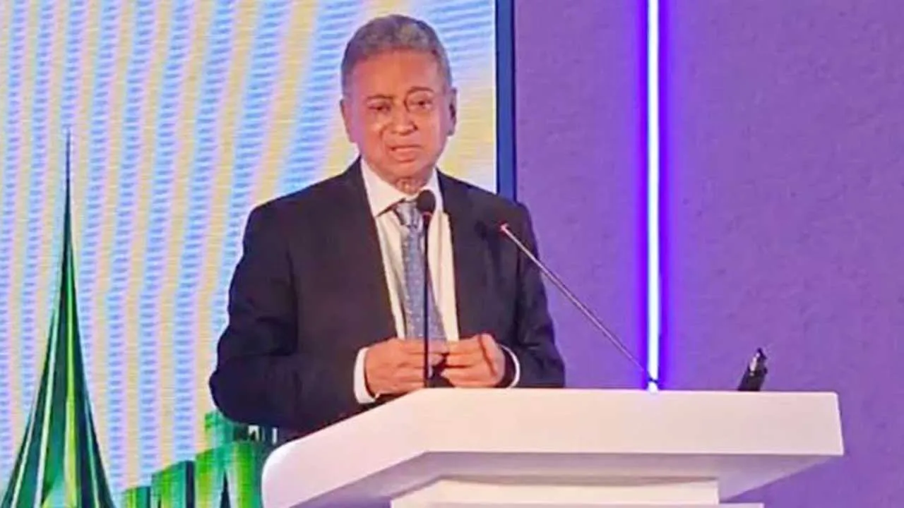 গ্যাস ও বিদ্যুৎ সমস্যার সমাধানে ২ বছর লাগবে : অর্থমন্ত্রী