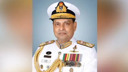 সরকারি সফরে সৌদি আরব গেছেন নৌবাহিনী প্রধান