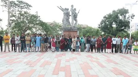 ধর্ষণ, হত্যা ও বিচারহীনতার প্রতিবাদে খুবিতে বিক্ষোভ
