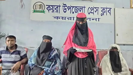খুলনায় স্বামী হত্যার বিচারের দাবিতে স্ত্রী ও পরিবারের সংবাদ সম্মেলন