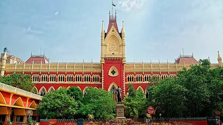 তৃণমূলের ২ হাজার সমর্থকের ওপর হামলা, কলকাতা হাইকোর্টে মামলা