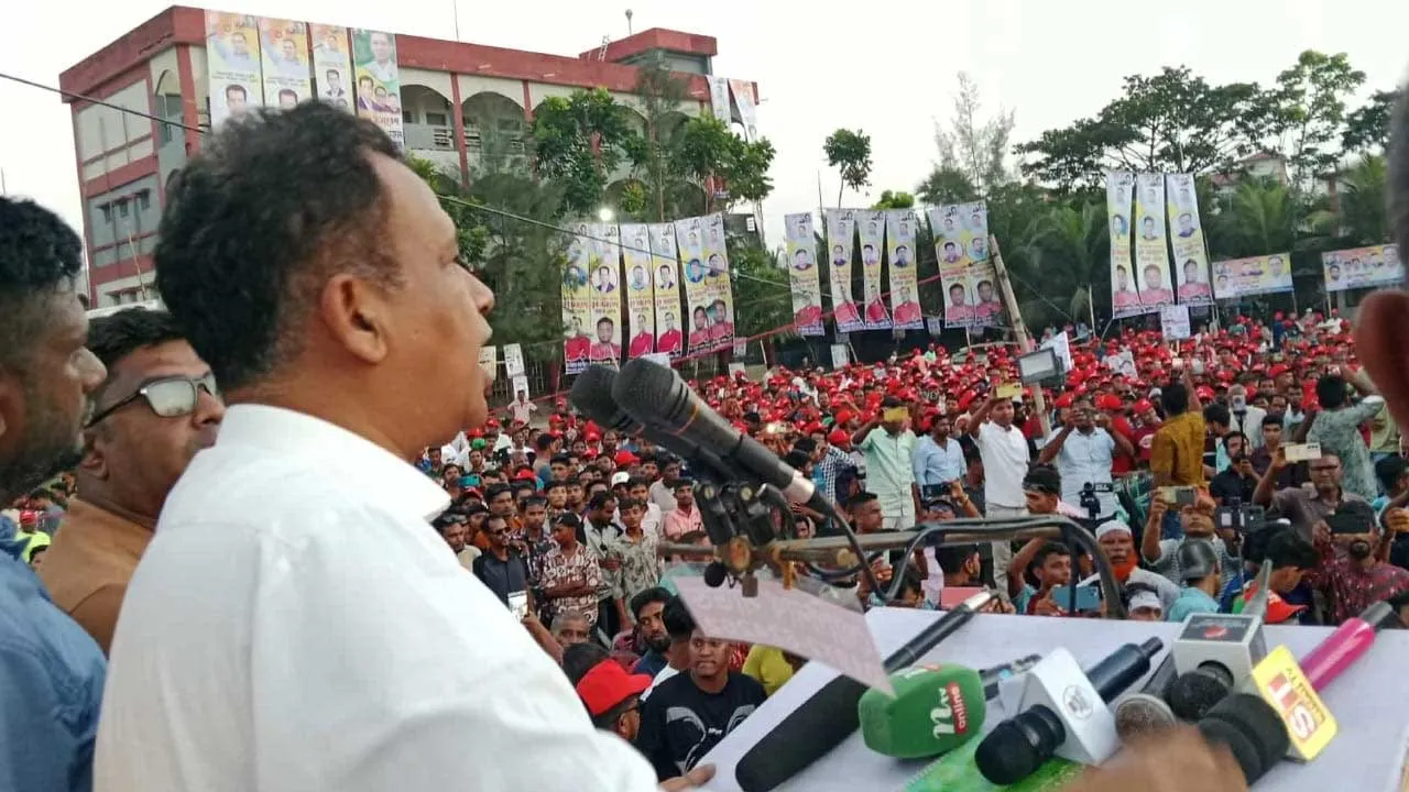 দেশের মানুষ তারেক রহমানকে প্রধানমন্ত্রী হিসেবে দেখতে চায়