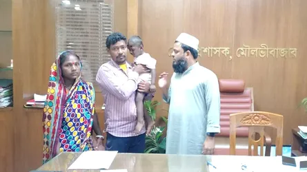 কুলাউড়ায় প্রতিবন্ধী গোপাল সাঁওতালের দায়িত্ব নিলেন জেলা প্রশাসক