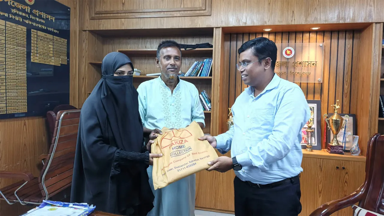 কুলিয়ারচরে ইউএনও’র ব্যতিক্রমী পদক্ষেপে বেঁচে গেল একটি পরিবার