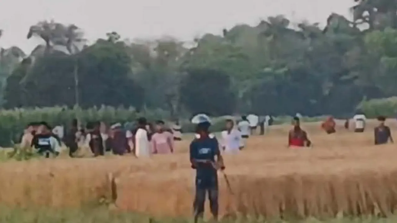 কুমারখালীতে তুচ্ছ ঘটনায় প্রতিপক্ষের হামলা, গুলিবিদ্ধ ৭