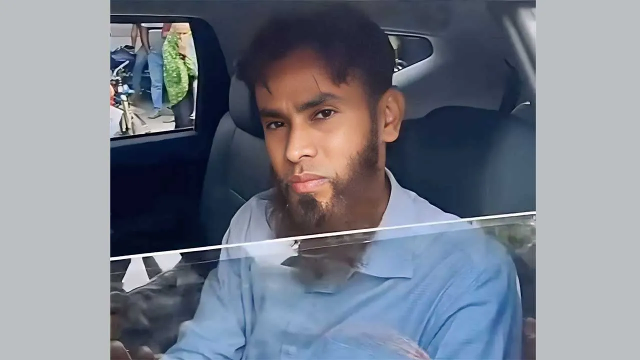 কুষ্টিয়া ত্যাগ করলেন ডিসি ইকবাল হোসেন