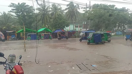 লক্ষ্মীপুরে মৌসুমের সর্বোচ্চ বৃষ্টিতে নাকাল জনজীবন