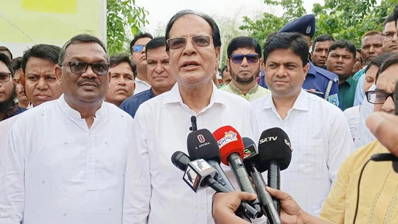 লালমনিরহাটে ২৩টি আশ্রয়কেন্দ্র নির্মাণ করা হবে : ত্রাণমন্ত্রী