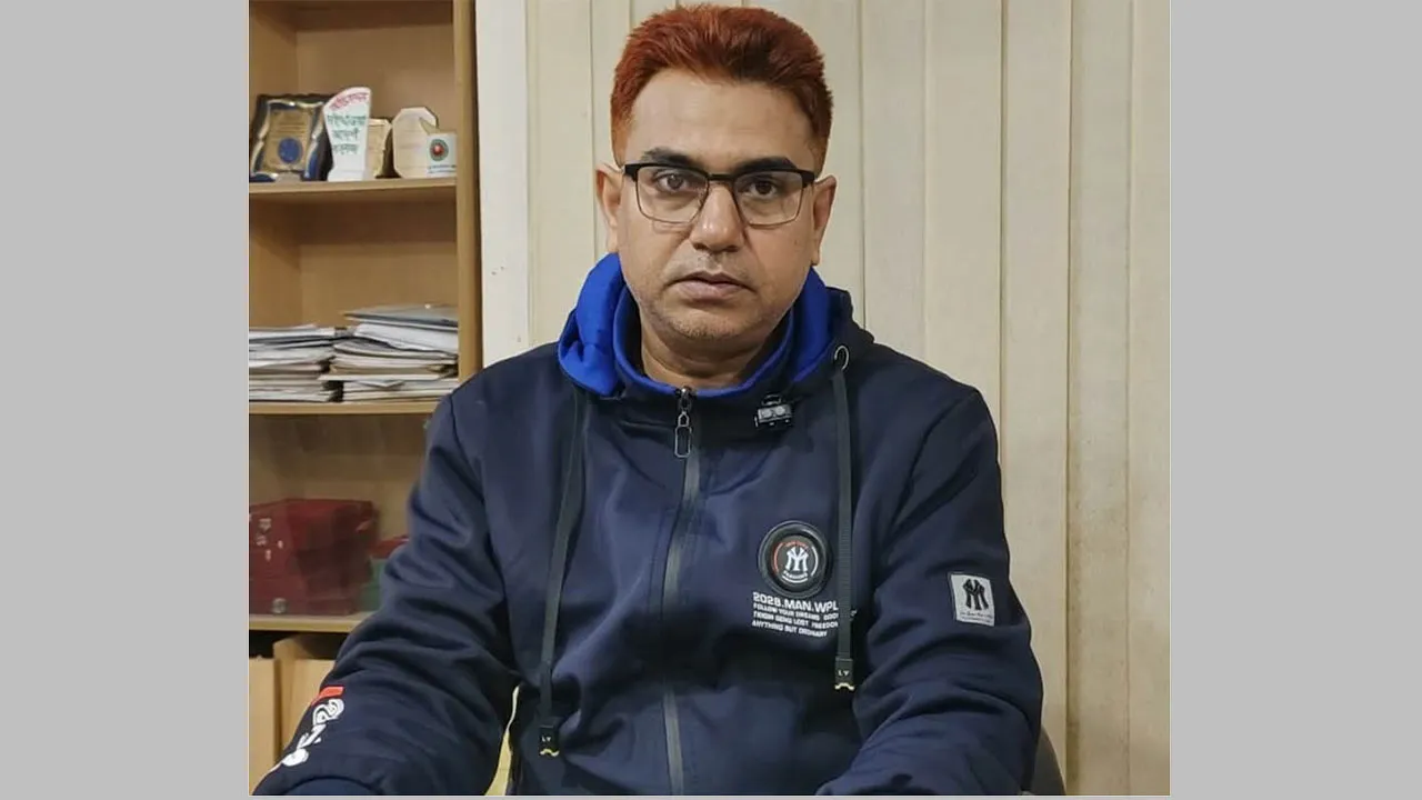 লালমনিরহাটে গভীর রাতে আ’লীগ নেতার বাড়িতে ওসির গোপন বৈঠক