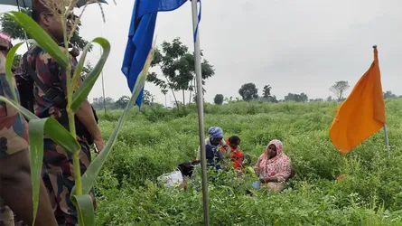 বাংলাদেশে পুশইনে ব্যর্থ হয়ে দুই পয়েন্ট থেকে লোক সরালো বিএসএফ