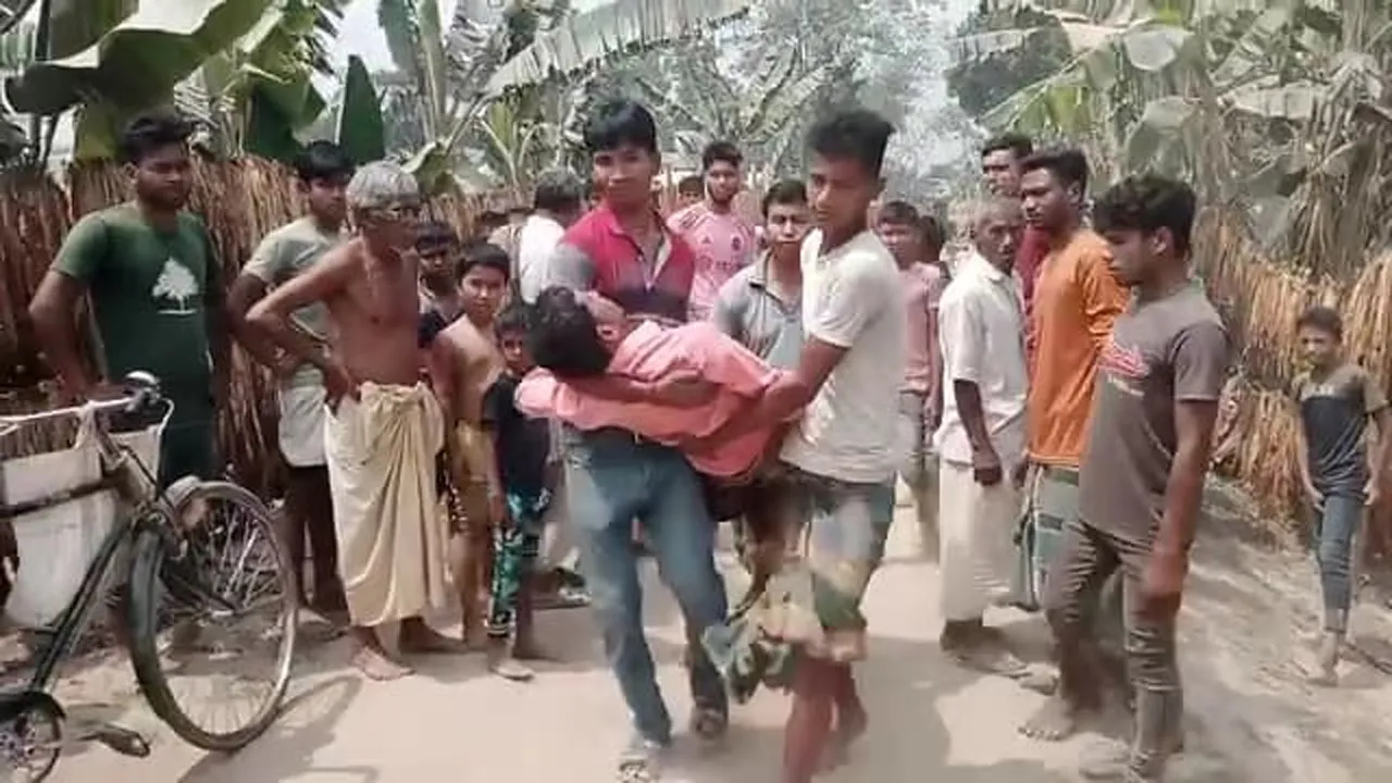 লালমনিরহাট সীমান্তে দুই দেশের নাগরিকদের মধ্যে সংঘর্ষ