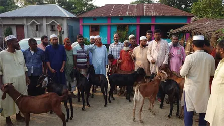 লালপুরে কারামুক্ত জামায়াতের ১২ নেতাকর্মীর পরিবার পেল ঈদ উপহার