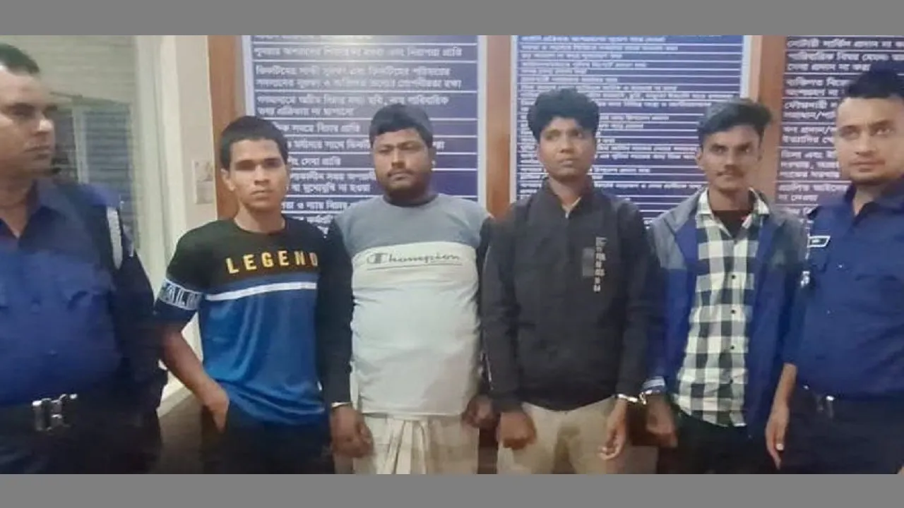 লালপুরে আসামি ছিনতাইয়ের ঘটনায় ৩ যুবক আটক