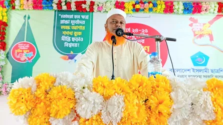 নওয়াব ফয়জুন্নেছা কলেজের নবীন শিক্ষার্থীদের বরণ করল ছাত্রশিবির