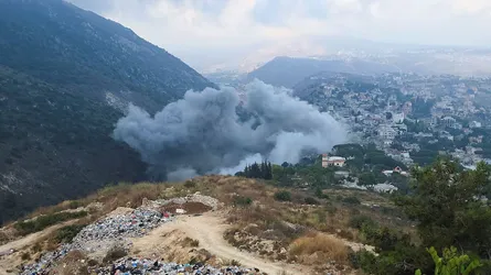 ইসরাইলি হামলায় লেবাননে শিশুসহ নিহত ১১