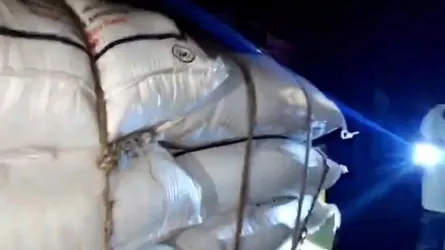 লোহাগড়ায় ৪০ বস্তা সারসহ নসিমন জব্দ