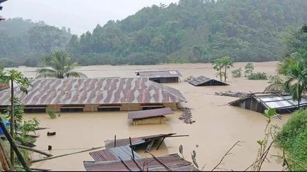 রাঙ্গামাটিতে পাহাড়ি ঢলে প্লাবিত নিম্নাঞ্চল, পানিবন্দী হাজারো মানুষ