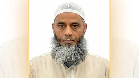 চমক দেখাতে চান রিকশার প্রার্থী ড. মুফতি লুৎফুর রহমান ক্বাসিমী