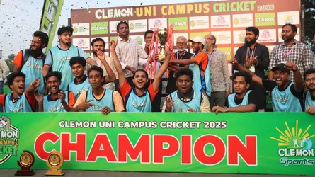 মানারাত ইউনিভার্সটিতে ক্লেমন ইউনি ক্যাম্পাস ক্রিকেট টুর্নামেন্টে সিএসই বিভাগ চ্যাম্পিয়ন