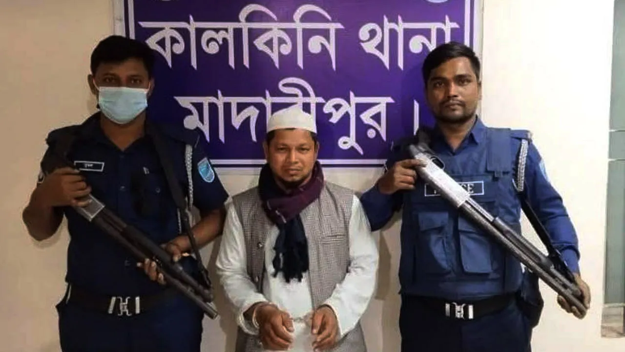 আ’লীগের ৫০ নেতাকর্মীর নামে মামলা, গ্রেফতার ১