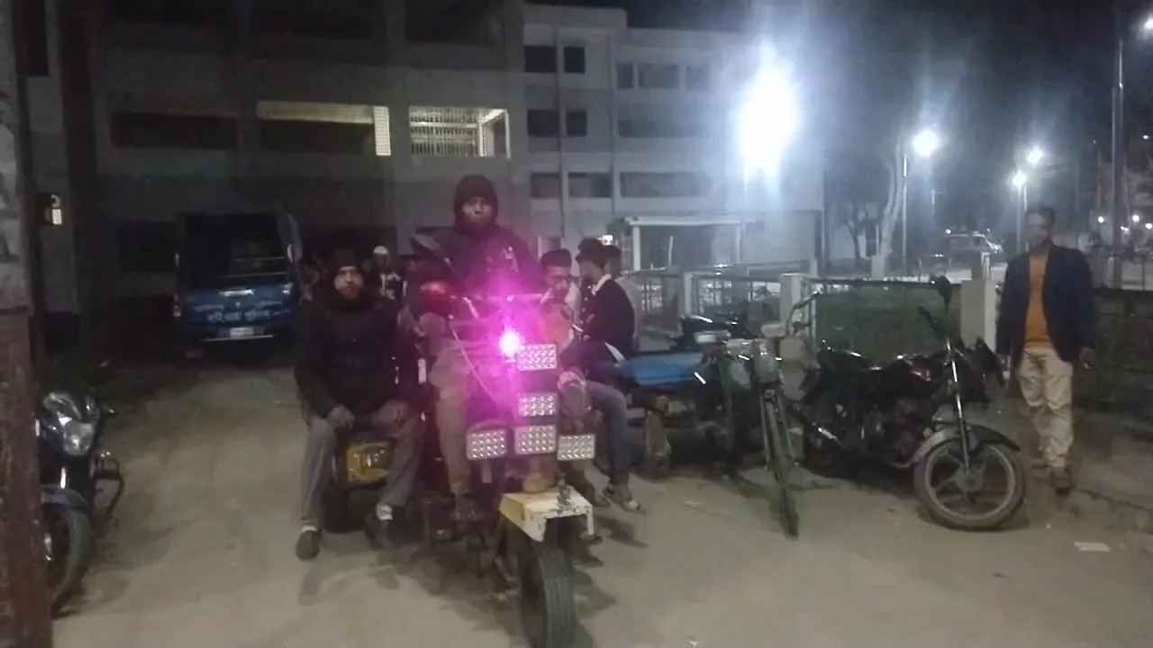 মাদারীপুরের শিবচরে অ্যাম্বুলেন্স চাপায় গরু ব্যবসায়ী নিহত