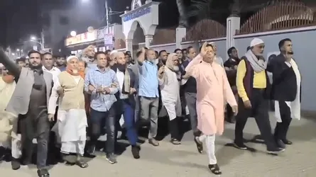 হাসিনার ফাঁসির রায় ঘোষণায় শিবচরে বিএনপির আনন্দ মিছিল