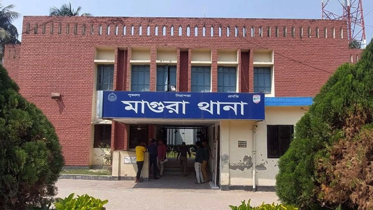 মাগুরায় পৃথক সড়ক দুর্ঘটনায় শিশুসহ নিহত ২