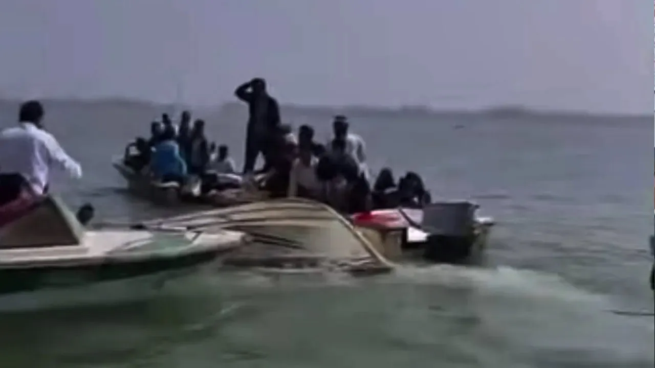 মহেশখালী চ্যানেলে স্পিডবোট দুর্ঘটনায় নারীর মৃত্যু