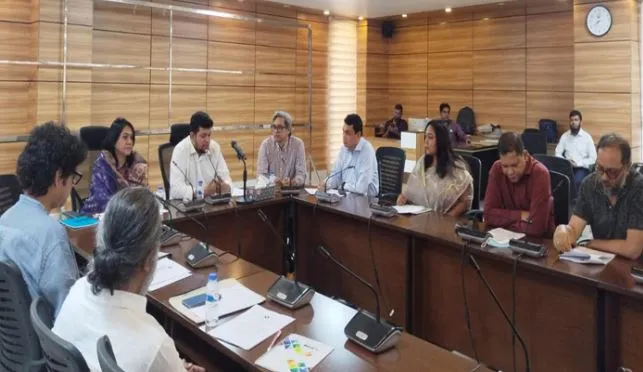 সরকারি অনুদানপ্রাপ্ত চলচ্চিত্রের নির্মাণশৈলী উন্নত করতে হবে : তথ্য উপদেষ্টা