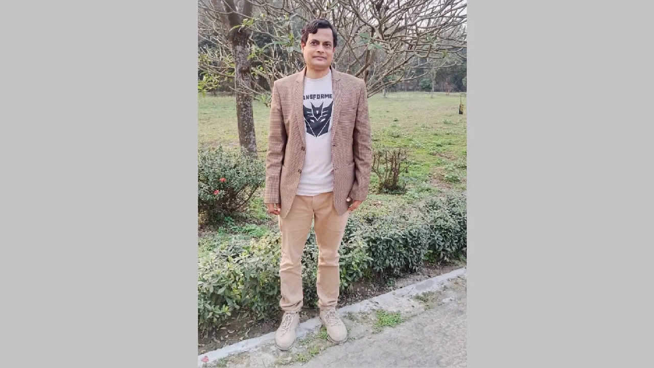 রোকেয়া বিশ্ববিদ্যালয়ের শিক্ষক মাহমুদুল হক গ্রেফতার