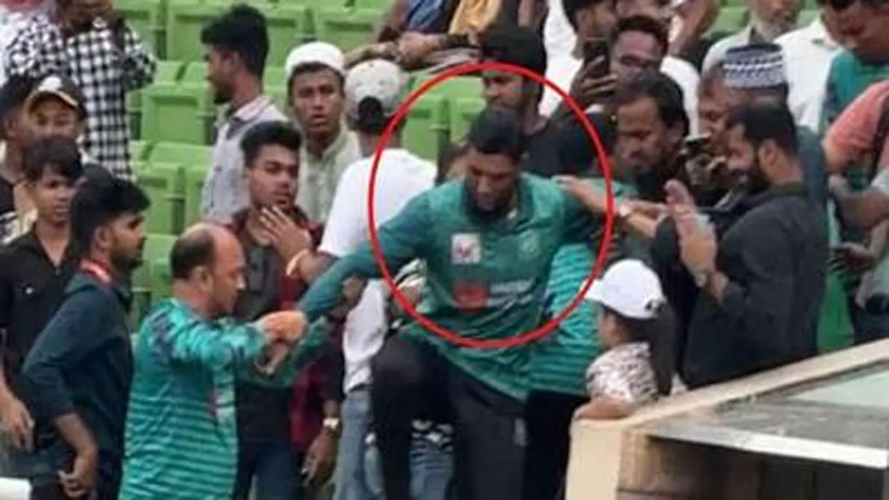 মাহমুদউল্লাহর তেড়ে যাওয়া, যা জানালেন সেই দর্শক
