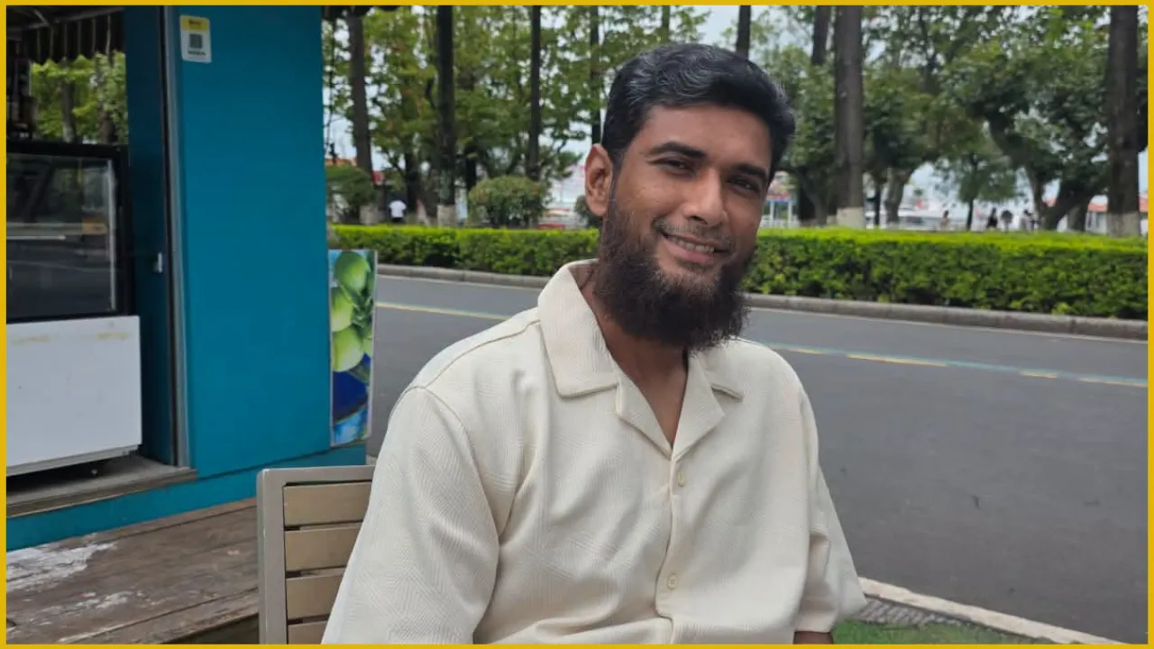 হে আল্লাহ, আপনিই একমাত্র আমাদের রক্ষা করতে পারেন