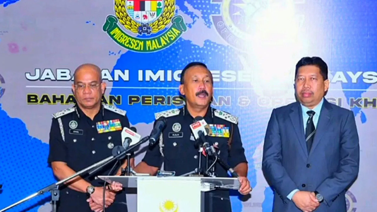 মালয়েশিয়ায় বাংলাদেশীসহ ৪৮ হাজার অবৈধ অভিবাসীকে নিজ দেশে ফেরত