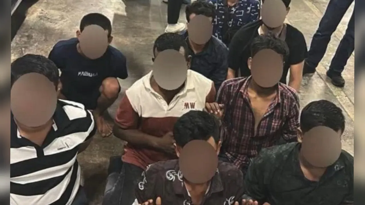 মালয়েশিয়ায় পাচারের শিকার বাংলাদেশীসহ ২২ অভিবাসী আটক