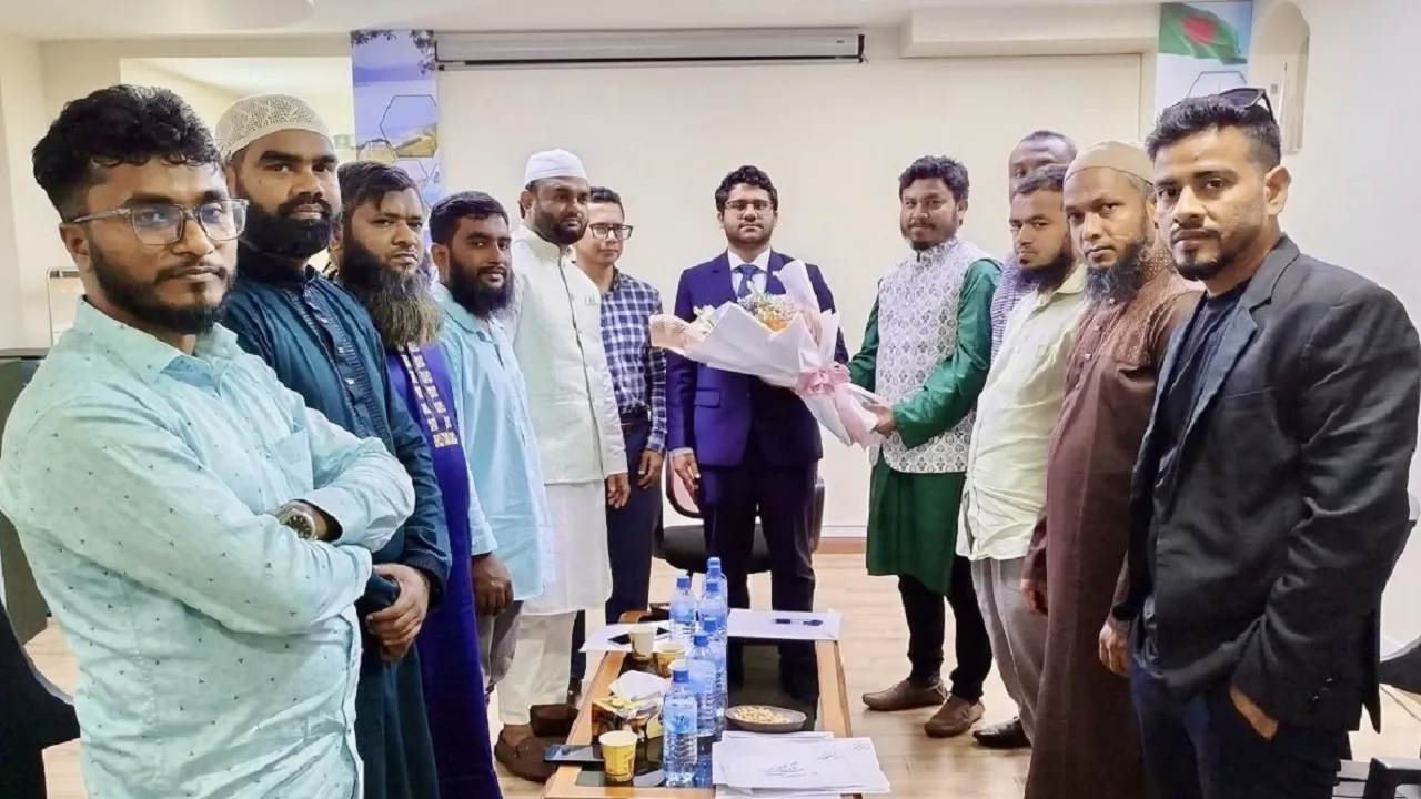 মালদ্বীপে হাইকমিশনারের সাথে বাংলাদেশ ফোরামের নেতাদের সৌজন্য সাক্ষাৎ