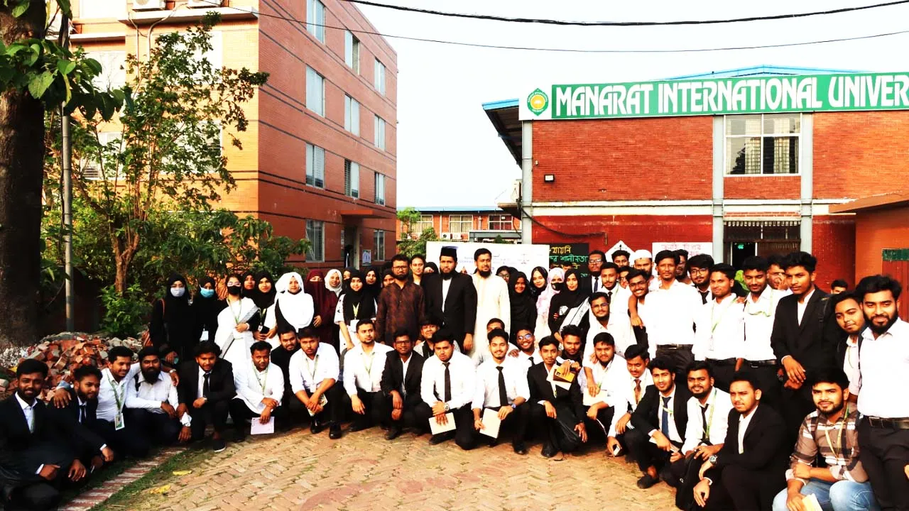 মানারাত ইউনিভার্সিটিতে আইন বিভাগের শিক্ষার্থীদের নিয়ে ক্যারিয়ার বিষয়ক কর্মশালা অনুষ্ঠিত