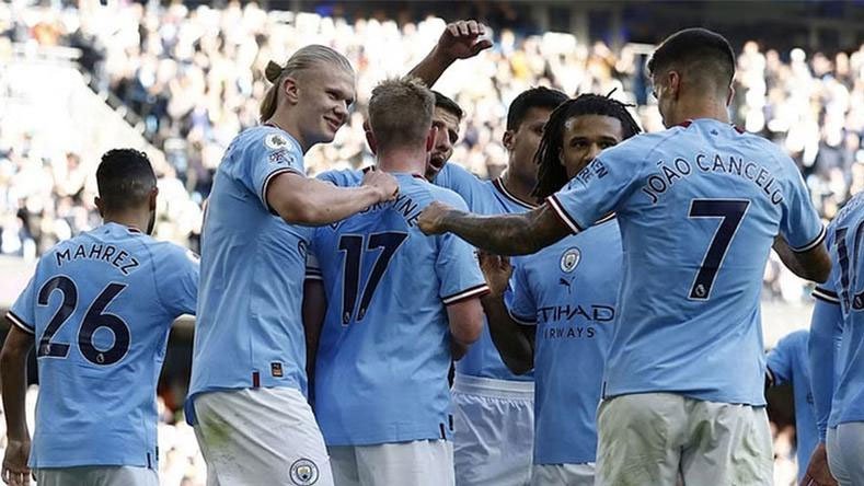 Manchester-City-have-one-foot-in-the-final