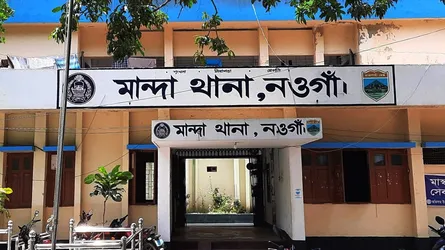 নওগাঁয় সড়ক দুঘটনায় শিশু নিহত