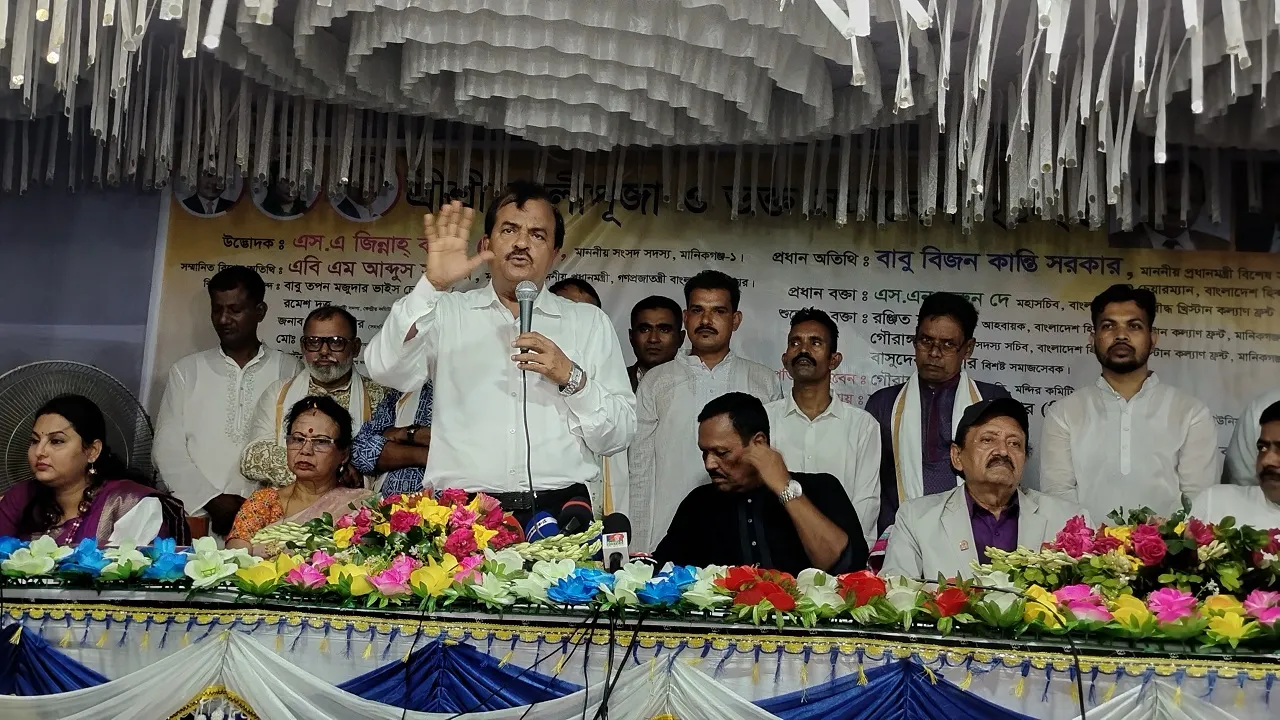 ধর্মকে রাজনৈতিক স্বার্থে ব্যবহার করতে চায় না সরকার