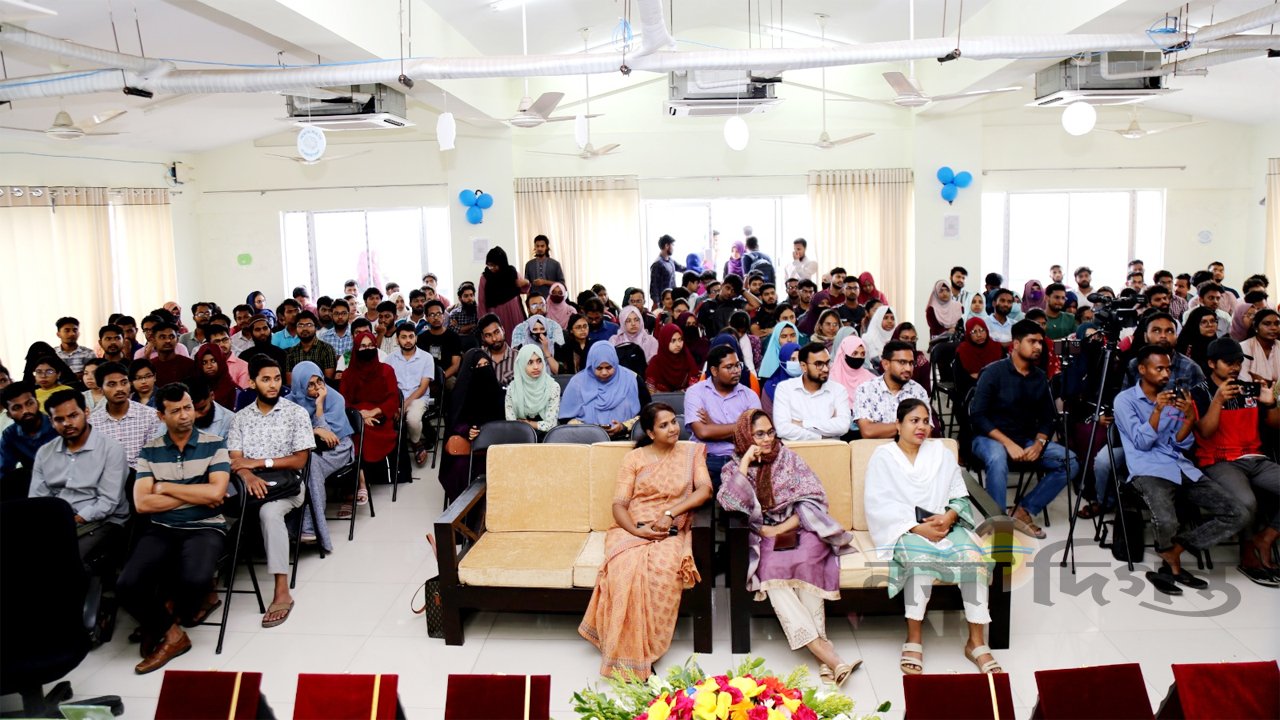 Maolana-Vasani-University-Semineer