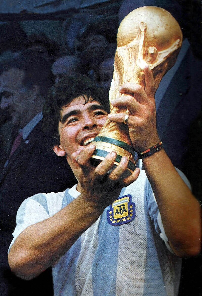 Maradona-03
