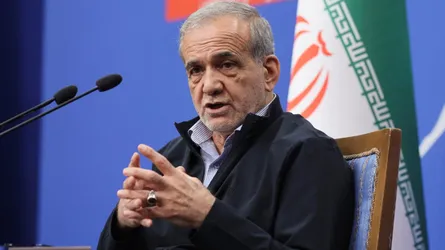 সমুদ্র অবরোধ করে ইরানকে দমানোর স্বপ্ন দুঃস্বপ্নই থেকে যাবে : পেজেশকিয়ান