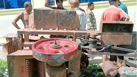 কুলাউড়ায় ইটভাঙার গাড়ি উল্টে নিহত ১, আহত ৩