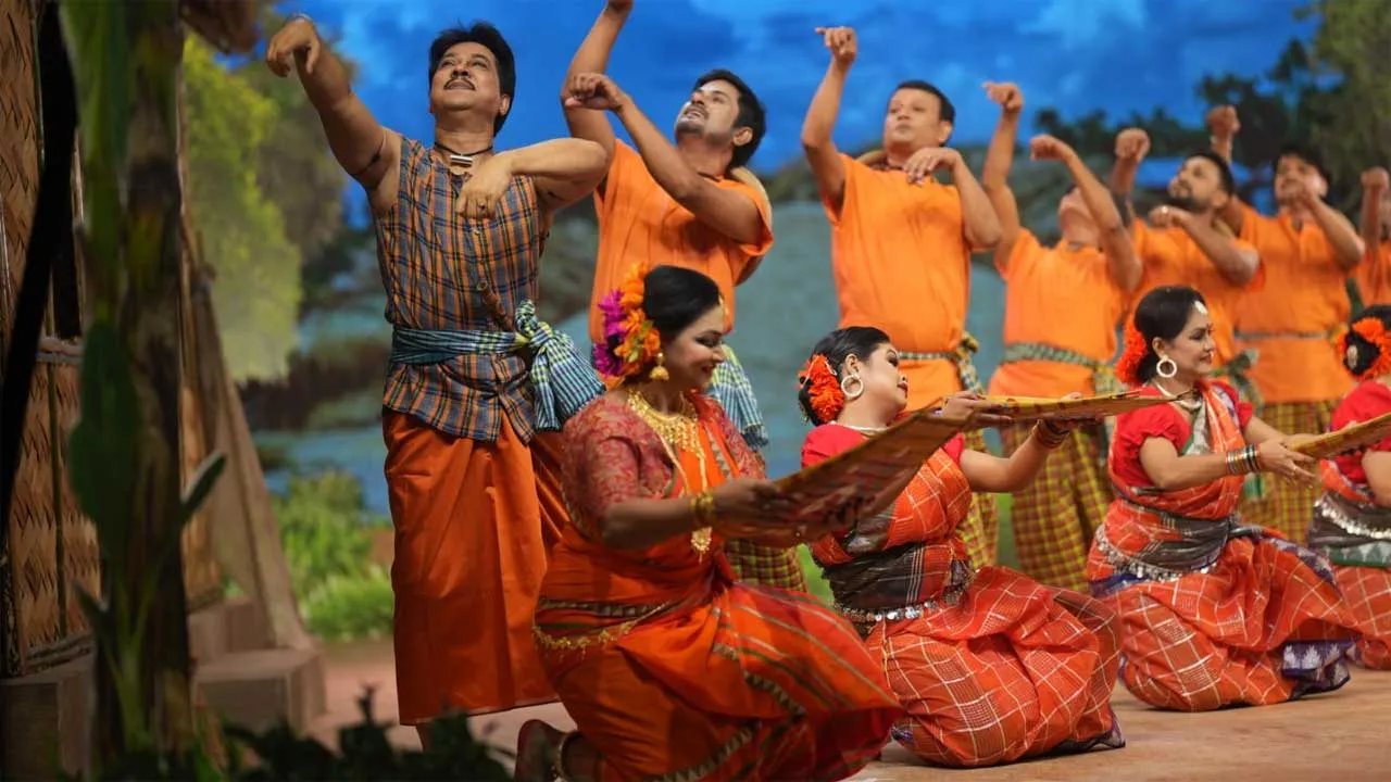 পল্লিকবির ‘নকশী কাঁথার মাঠ’ নিয়ে মায়া বেঙ্গল ইন মোশনের লোকনৃত্যনাট্য