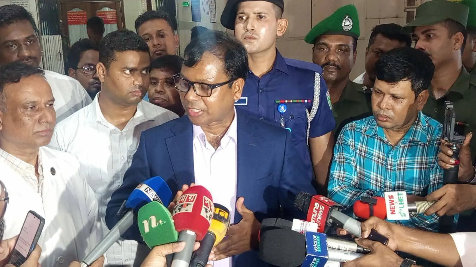 ওসমানী হাসপাতালকে দালালমুক্ত করার ঘোষণা জেলা প্রশাসকের
